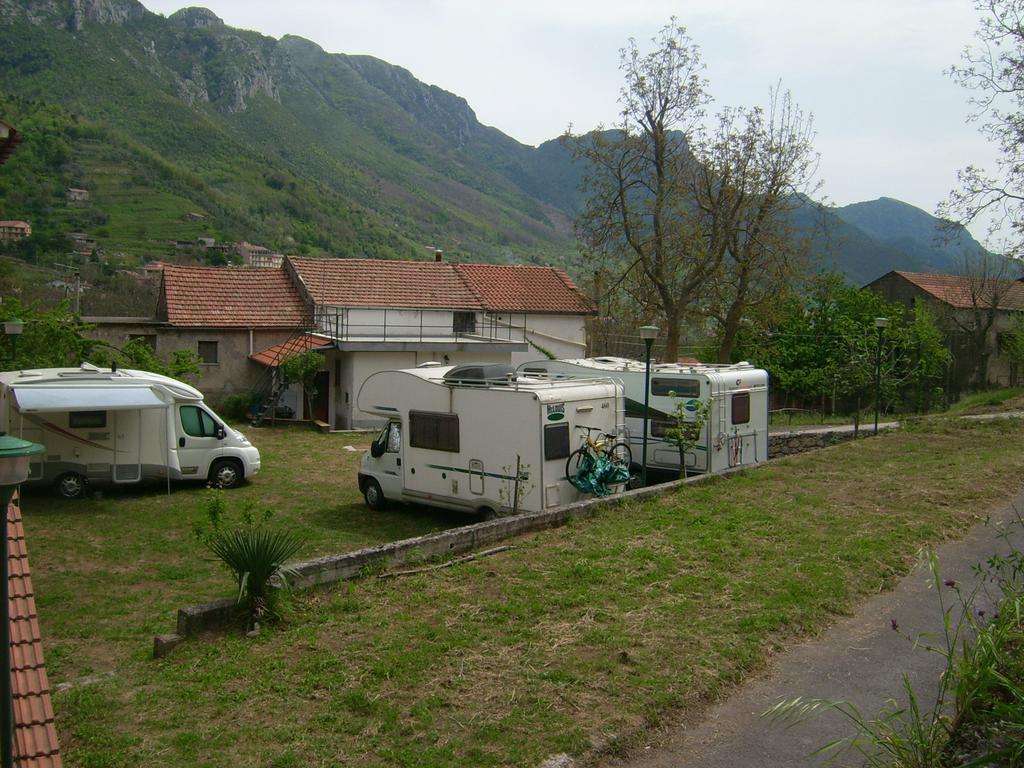 特拉蒙蒂 Agriturismo Mare E Monti旅馆 外观 照片